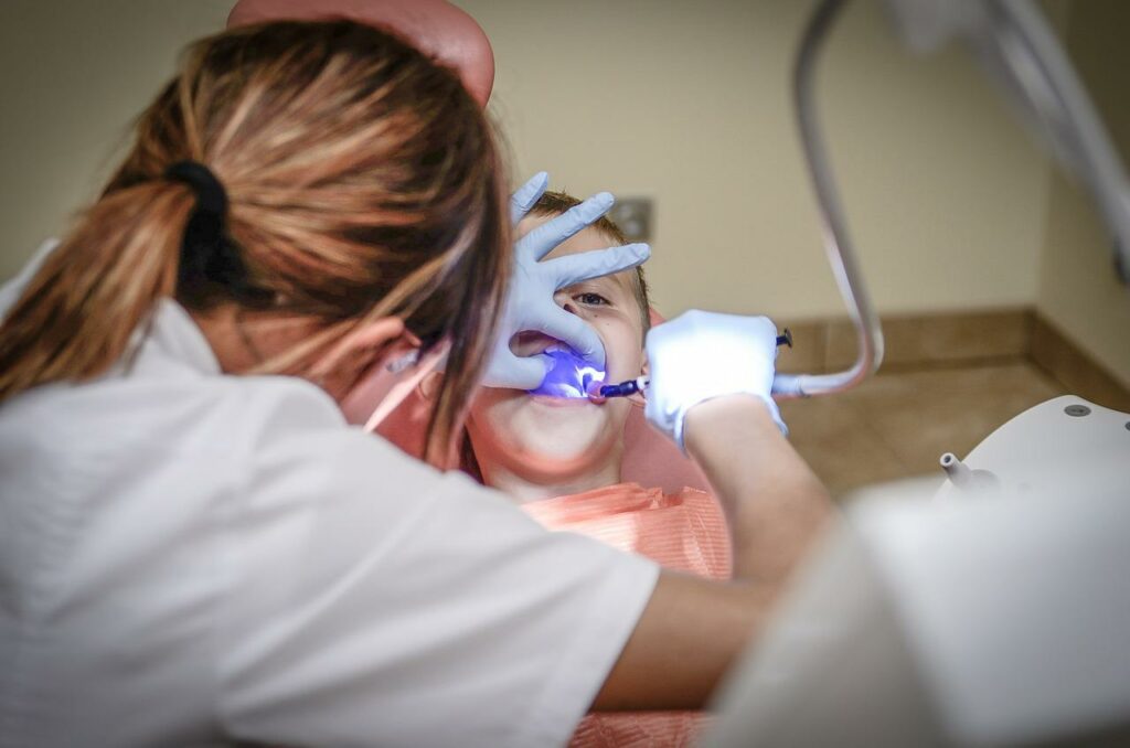 Lohnen sich Zahnzusatzversicherungen ohne Wartezeit?